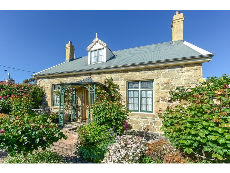 92 Hill Street, West Hobart TAS 7000