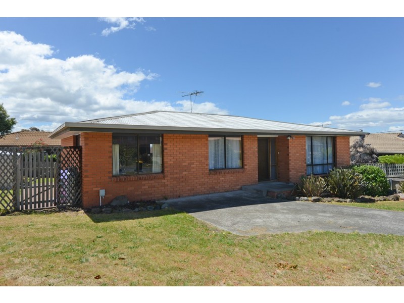 28 Sunhaven Court, Midway Point TAS 7171