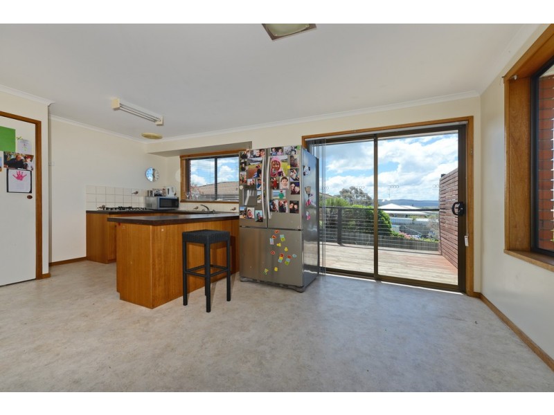 28 Sunhaven Court, Midway Point TAS 7171