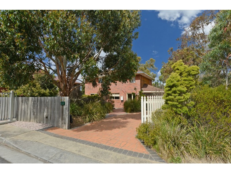 48 Ruth Drive, Lenah Valley TAS 7008