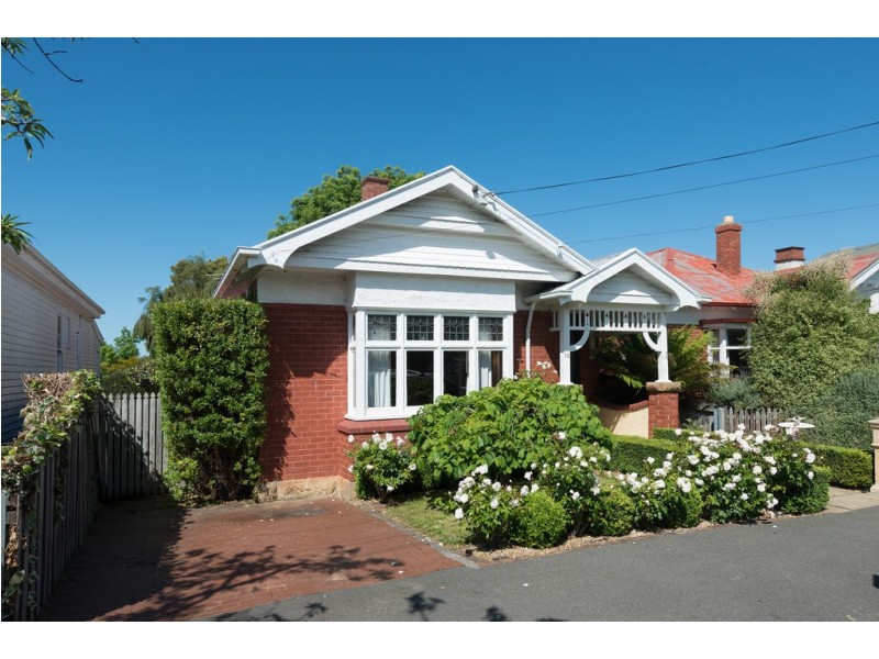 10 Greenlands Avenue, Sandy Bay TAS 7005