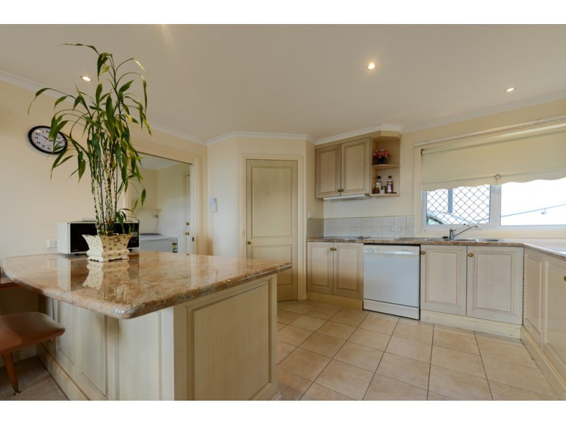 1/17 Rose Court, Sandy Bay TAS 7005