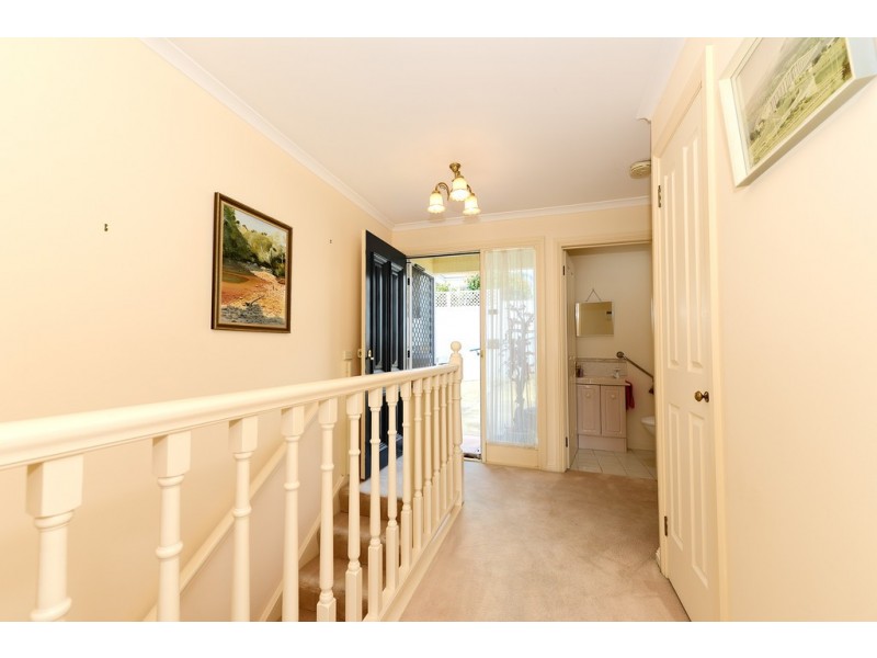 1/17 Rose Court, Sandy Bay TAS 7005