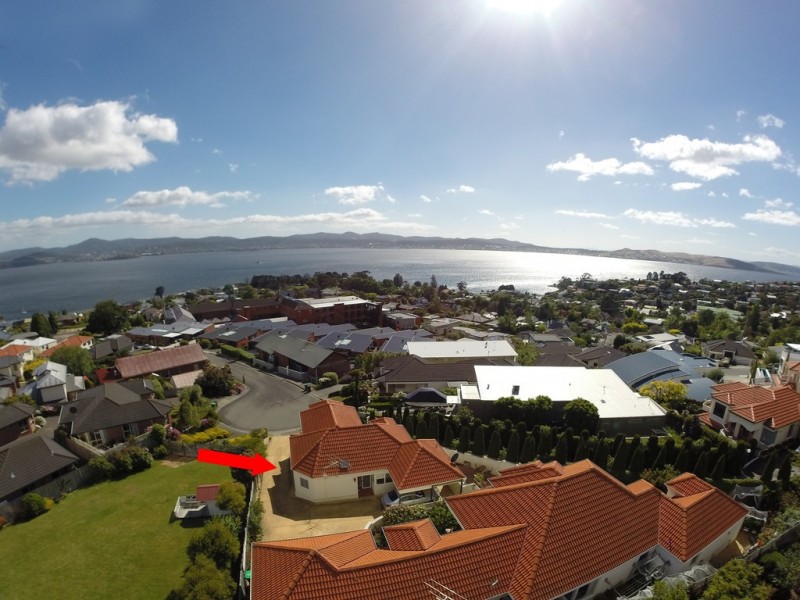 1/17 Rose Court, Sandy Bay TAS 7005