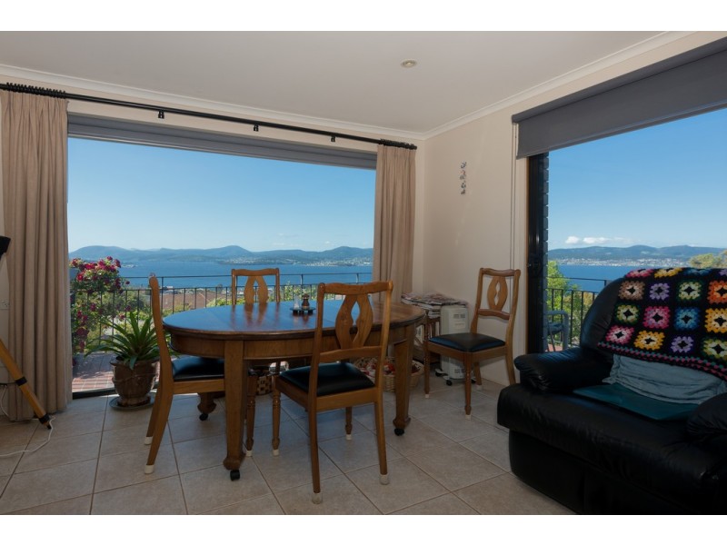 12 Kingsley Avenue, Sandy Bay TAS 7005