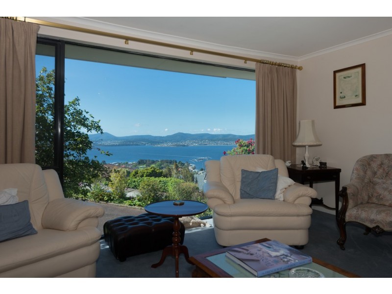 12 Kingsley Avenue, Sandy Bay TAS 7005