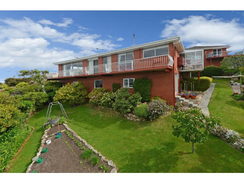 20 England Avenue, Montrose TAS 7010