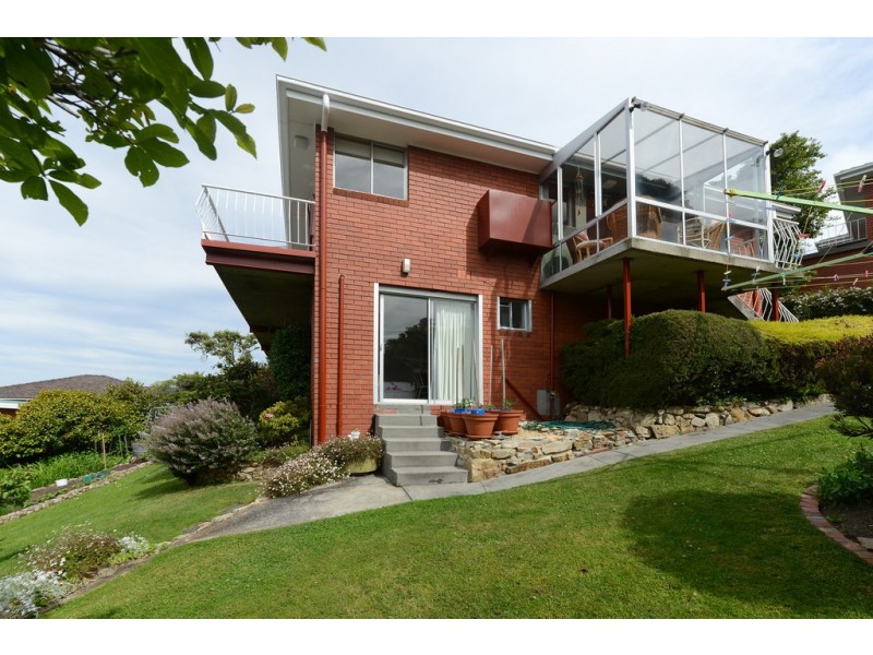 20 England Avenue, Montrose TAS 7010