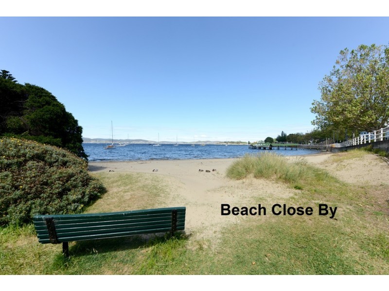 5/2 Plimsoll Place, Sandy Bay TAS 7005