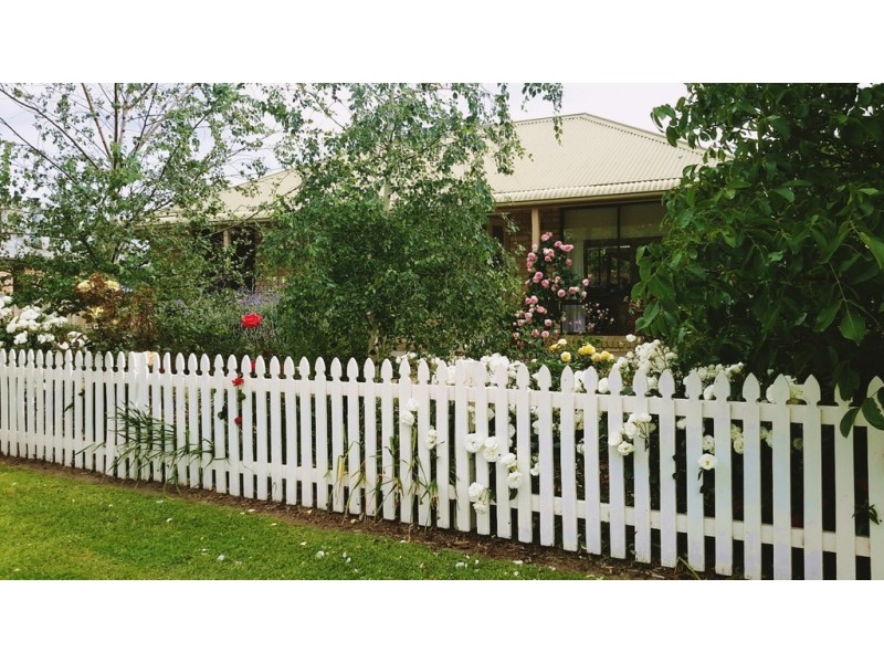 1/7 Charles Street, Richmond TAS 7025