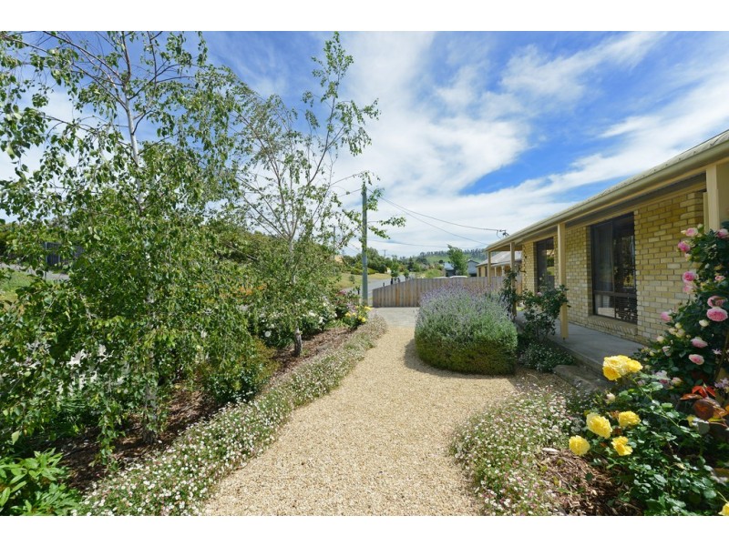 1/7 Charles Street, Richmond TAS 7025