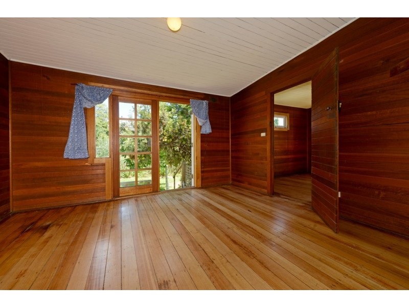 28 Oldham Avenue, New Town TAS 7008