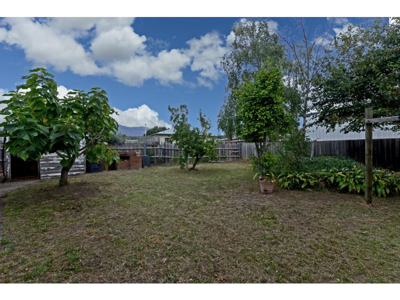 16 Culloden Avenue, Lutana TAS 7009