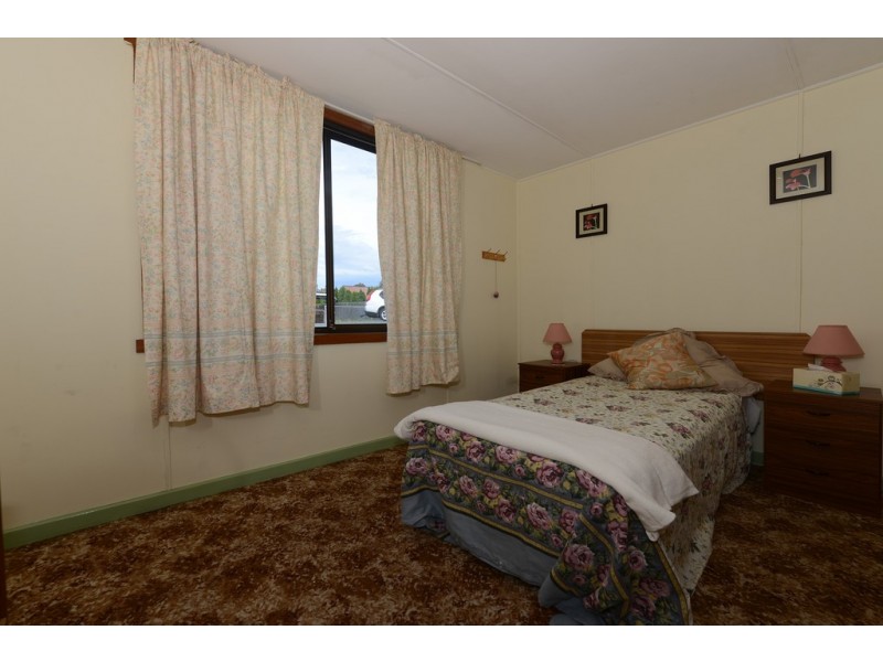 30 Garden Grove, West Moonah TAS 7009