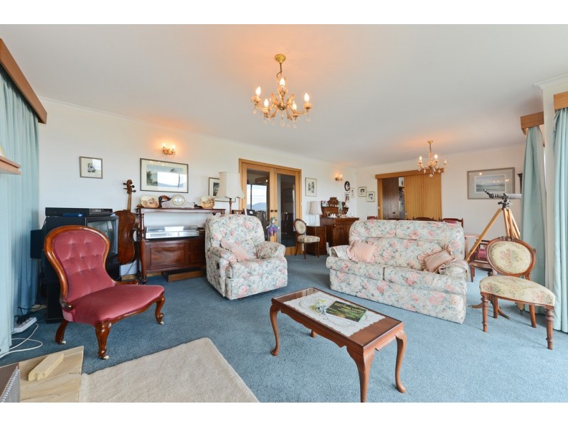 479 Churchill Avenue, Sandy Bay TAS 7005