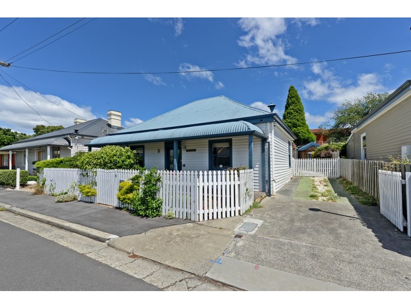 6 Calway Street, New Town TAS 7008