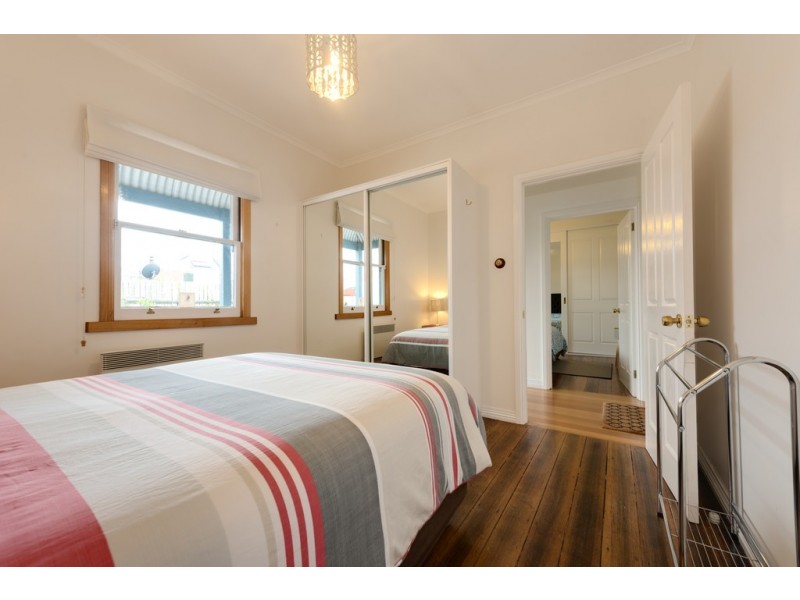 6 Calway Street, New Town TAS 7008