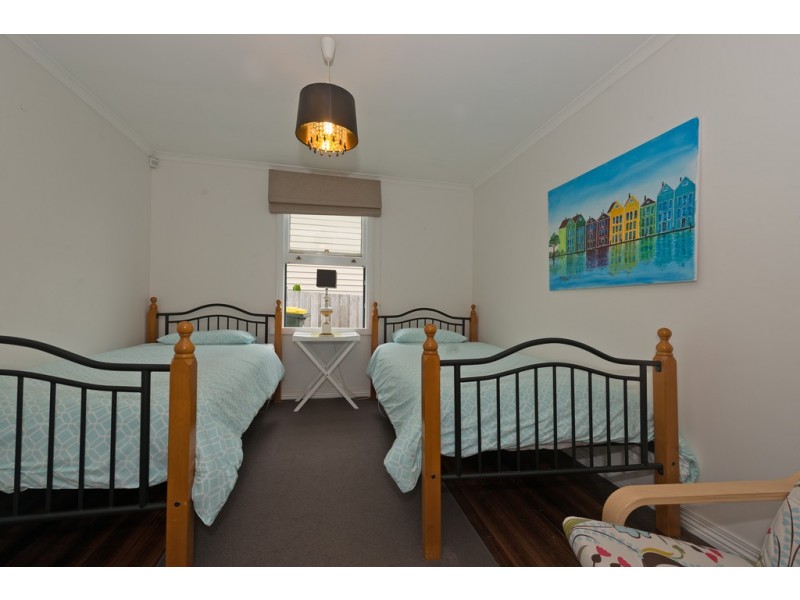 6 Calway Street, New Town TAS 7008