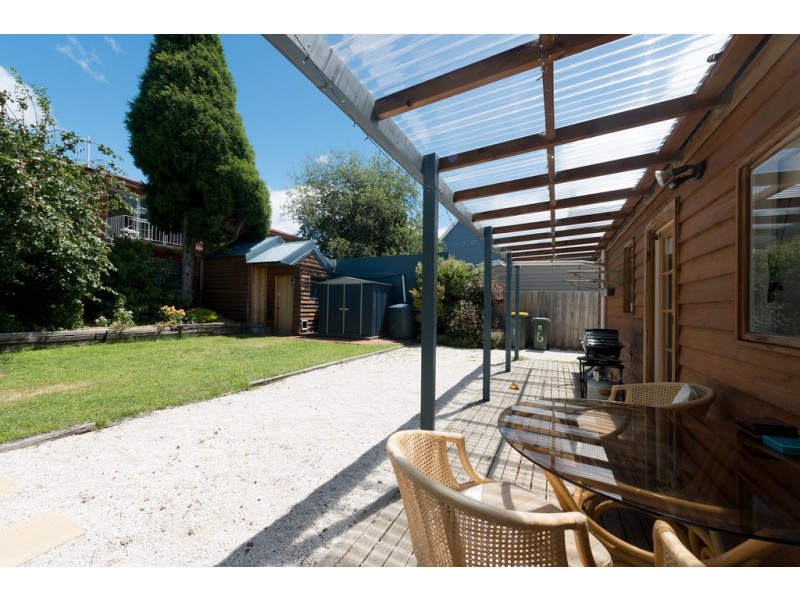 6 Calway Street, New Town TAS 7008