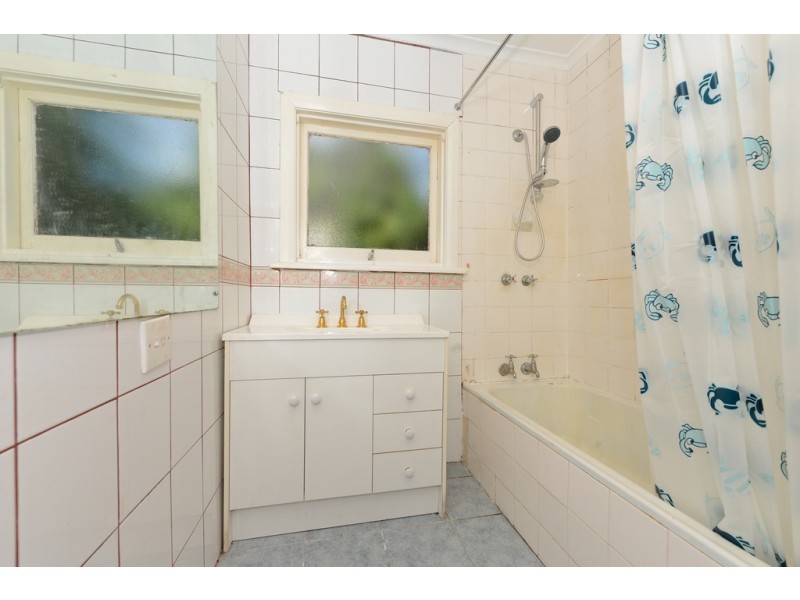 14 Sherbourne Avenue, West Hobart TAS 7000