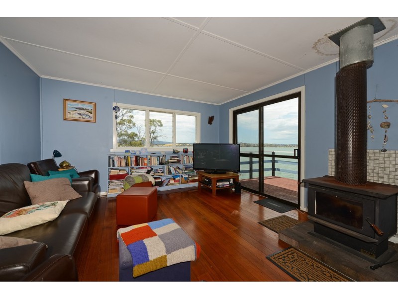 531 Shark Point Road, Penna TAS 7171