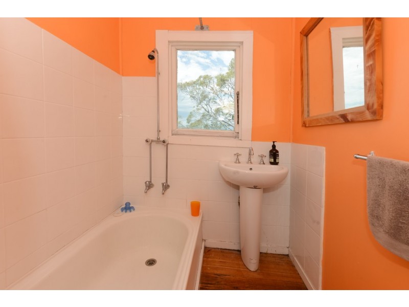 531 Shark Point Road, Penna TAS 7171