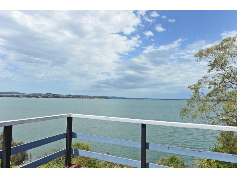 531 Shark Point Road, Penna TAS 7171