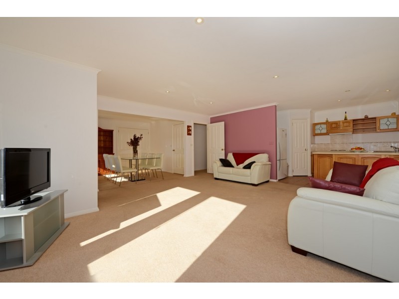 2/55A Newdegate Street, West Hobart TAS 7000