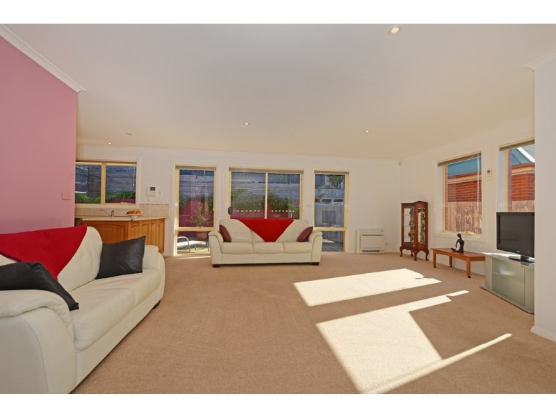 2/55A Newdegate Street, West Hobart TAS 7000