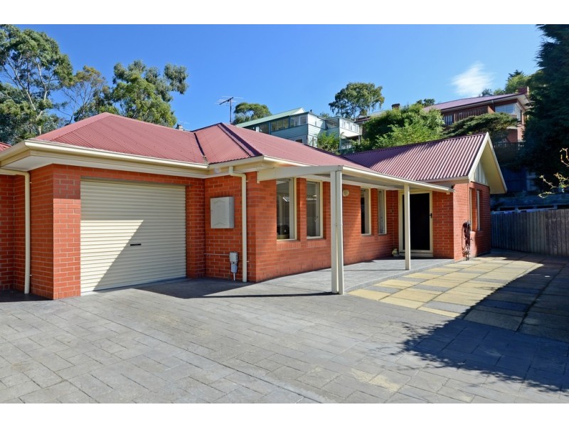 2/55A Newdegate Street, West Hobart TAS 7000