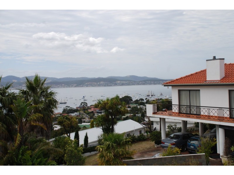 30 Shepherd Street, Sandy Bay TAS 7005
