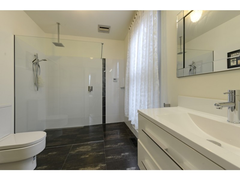 13 Powell Street, Sandy Bay TAS 7005