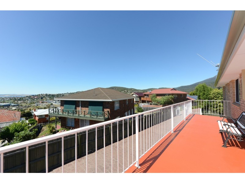 39 Sawyer Avenue, West Moonah TAS 7009