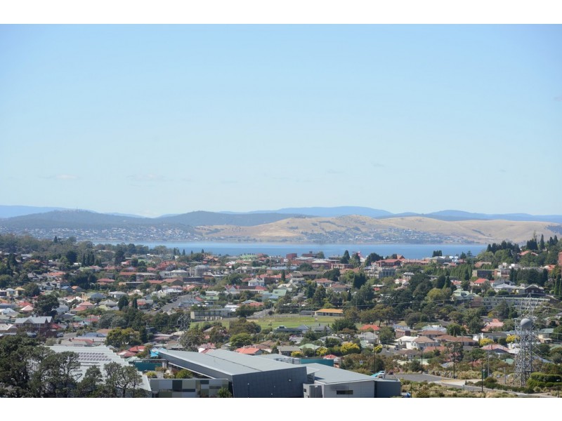 39 Sawyer Avenue, West Moonah TAS 7009