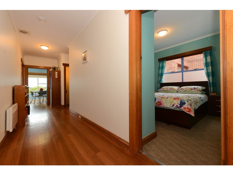 38 Pottery Road, Lenah Valley TAS 7008