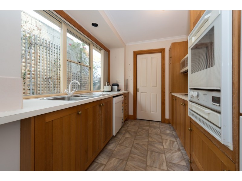 2/36 Roope Street, New Town TAS 7008