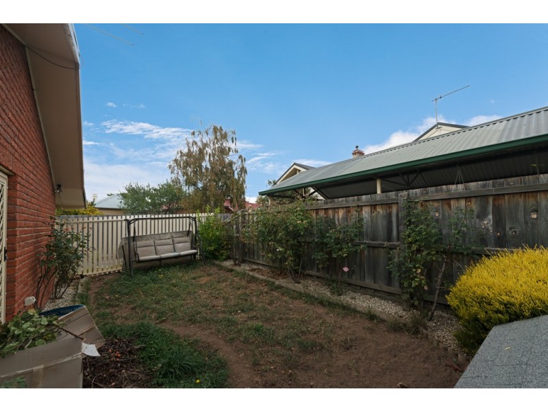 2/36 Roope Street, New Town TAS 7008