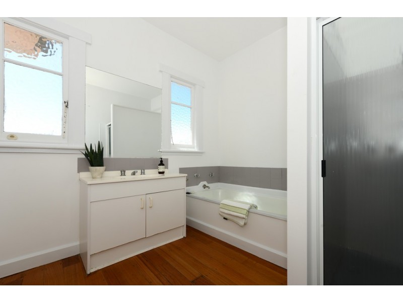 139 Risdon Road, Lutana TAS 7009