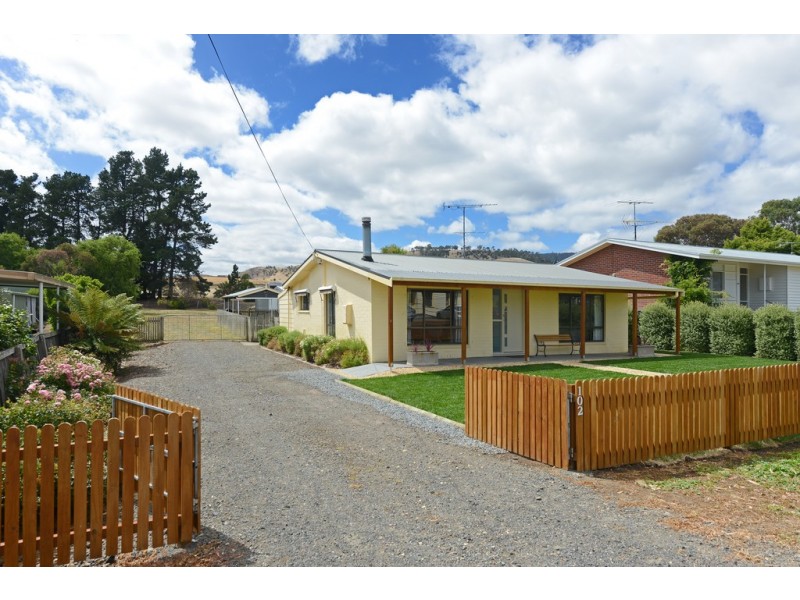 102 Main Street, Kempton TAS 7030