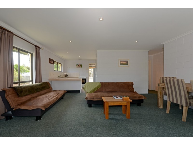 102 Main Street, Kempton TAS 7030