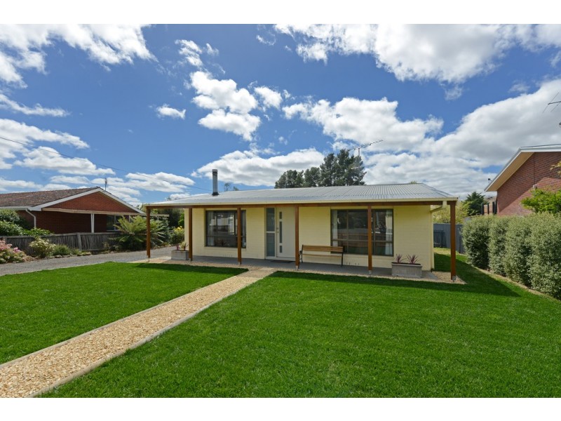 102 Main Street, Kempton TAS 7030