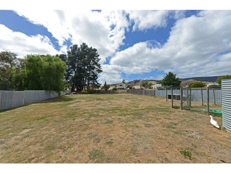 102 Main Street, Kempton TAS 7030