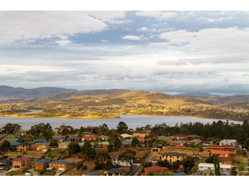 32 Seddon Street, Austins Ferry TAS 7011