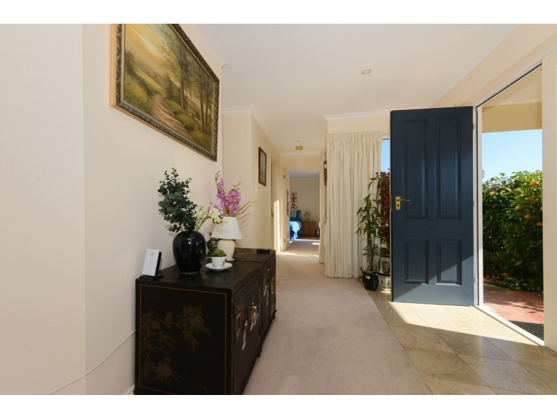 2/17 Rose Court, Sandy Bay TAS 7005