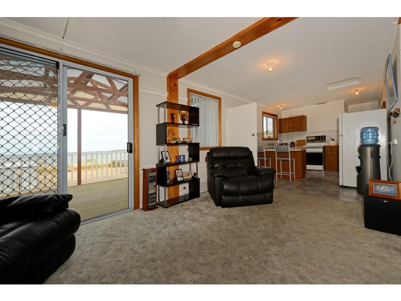395 Shark Point Road, Penna TAS 7171