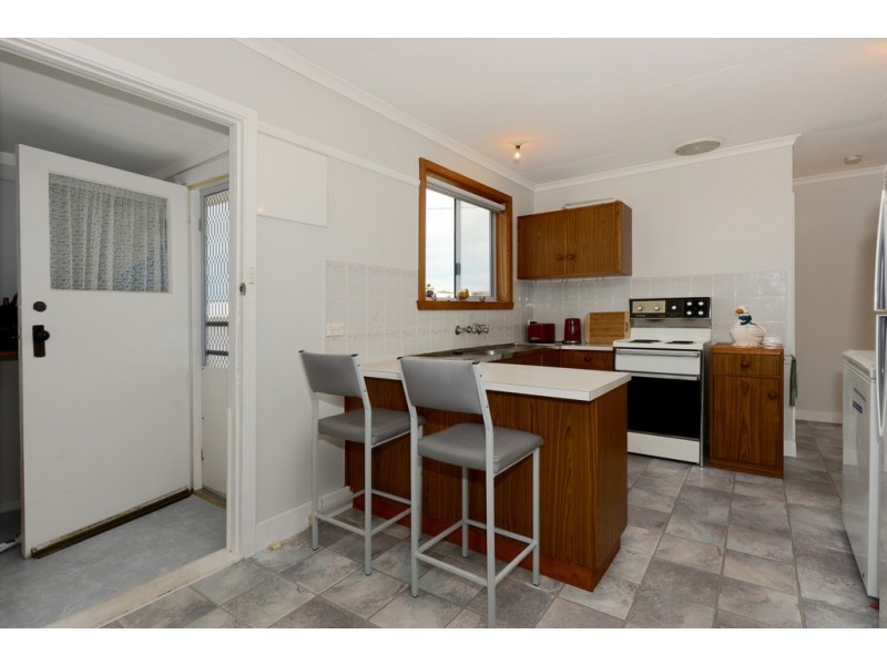 395 Shark Point Road, Penna TAS 7171