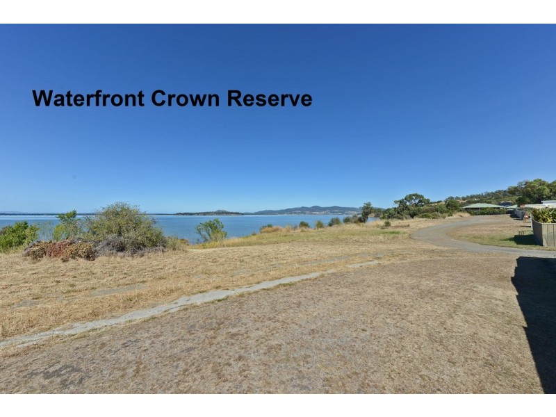 395 Shark Point Road, Penna TAS 7171