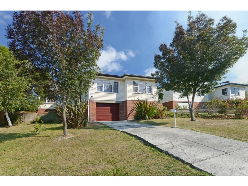 14 Girrabong Road, Lenah Valley TAS 7008