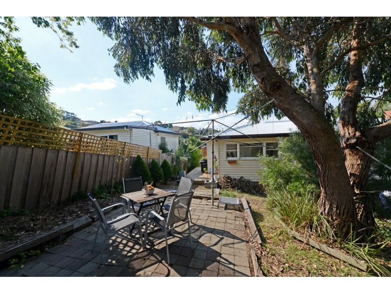 14 Girrabong Road, Lenah Valley TAS 7008