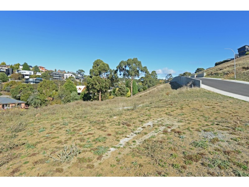 62 Athleen Avenue, Lenah Valley TAS 7008